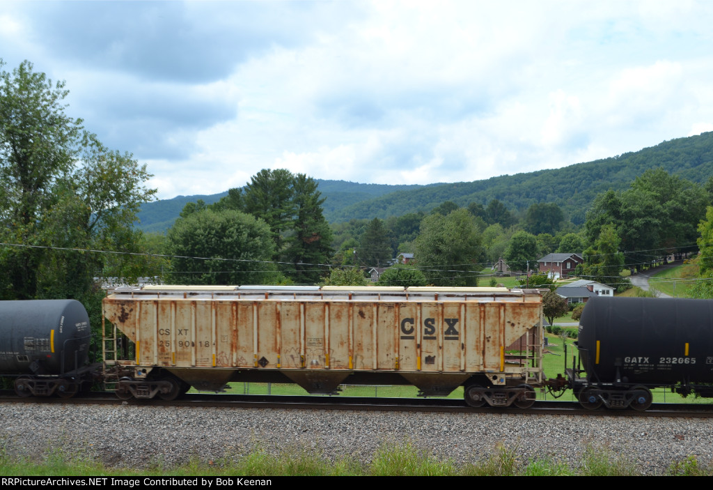 CSXT 259018